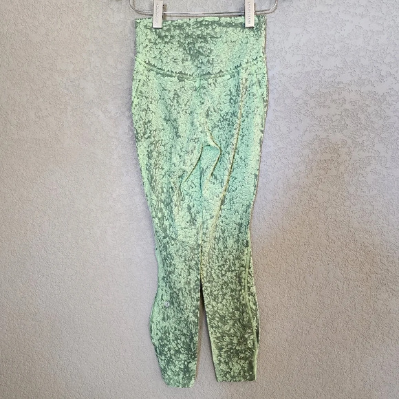 Lululemon Base Pace High-Rise 25"inseam size 2 - Picture 5 of 8